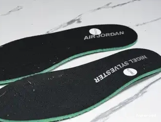 Hyperoad x Air” Air 4 Sylvester RM “Bike Nigel Jordan RM 0617